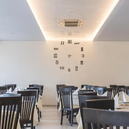 ホテル Leon D'oro