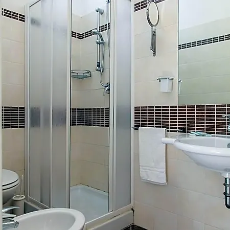 Leon D'oro Hotel 3*